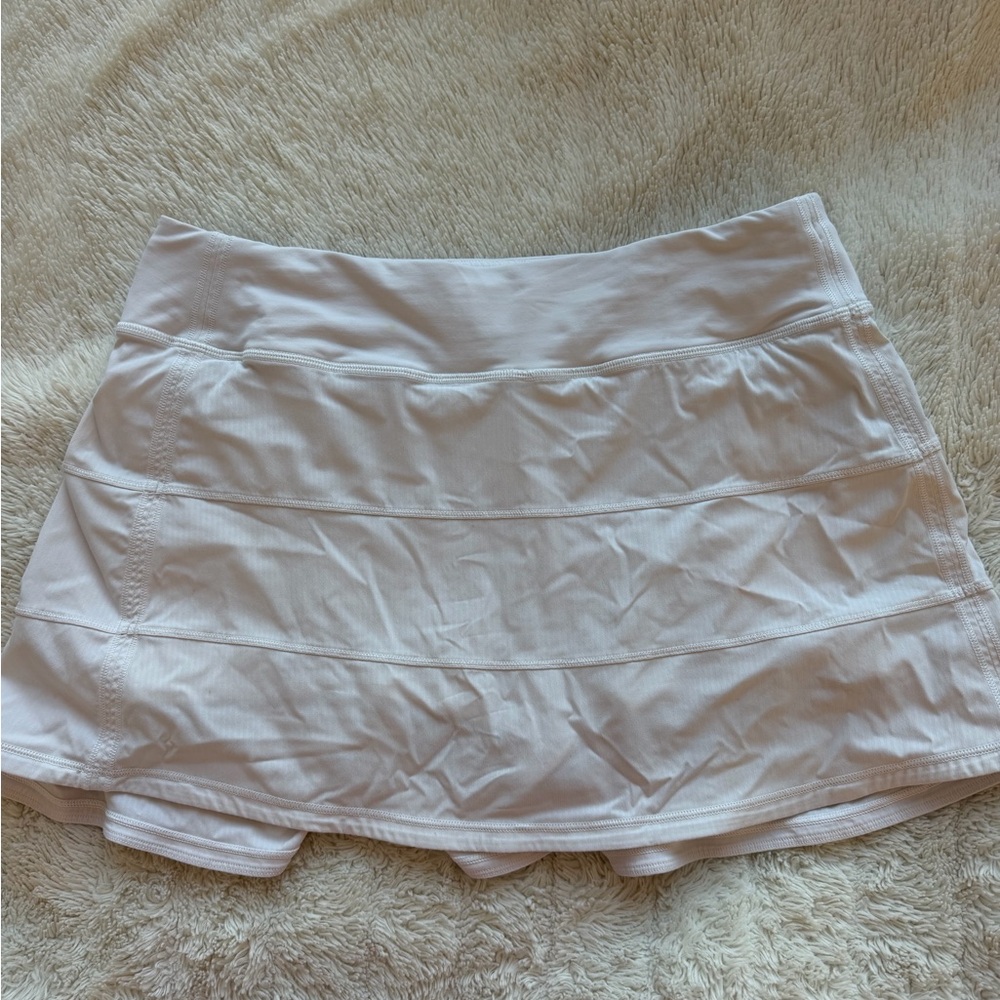 Lululemon Pace Rival Skirt Size 8 Mid Rise White
